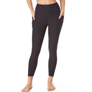🆕 Gottex Studio Jen Ankle Legging in Black, size Medium
